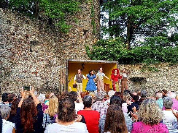 Theaterwagen Porcia, (c) Funder